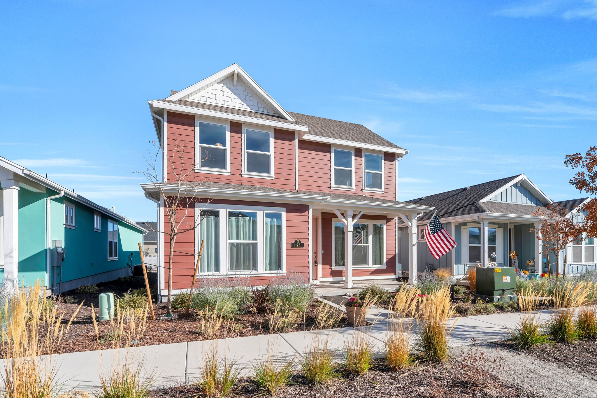 DAYBREAK - Residential