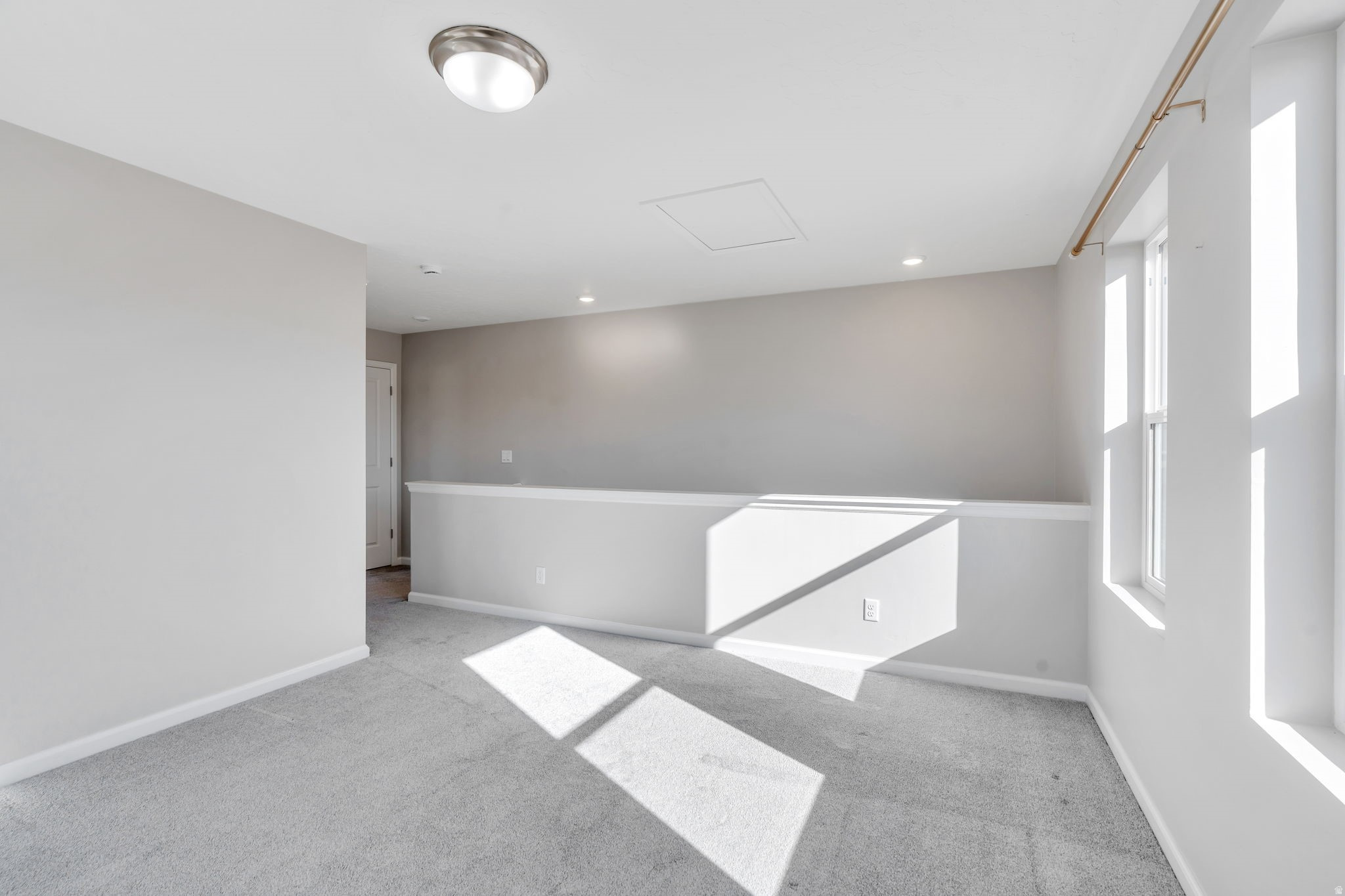 DAYBREAK - Residential