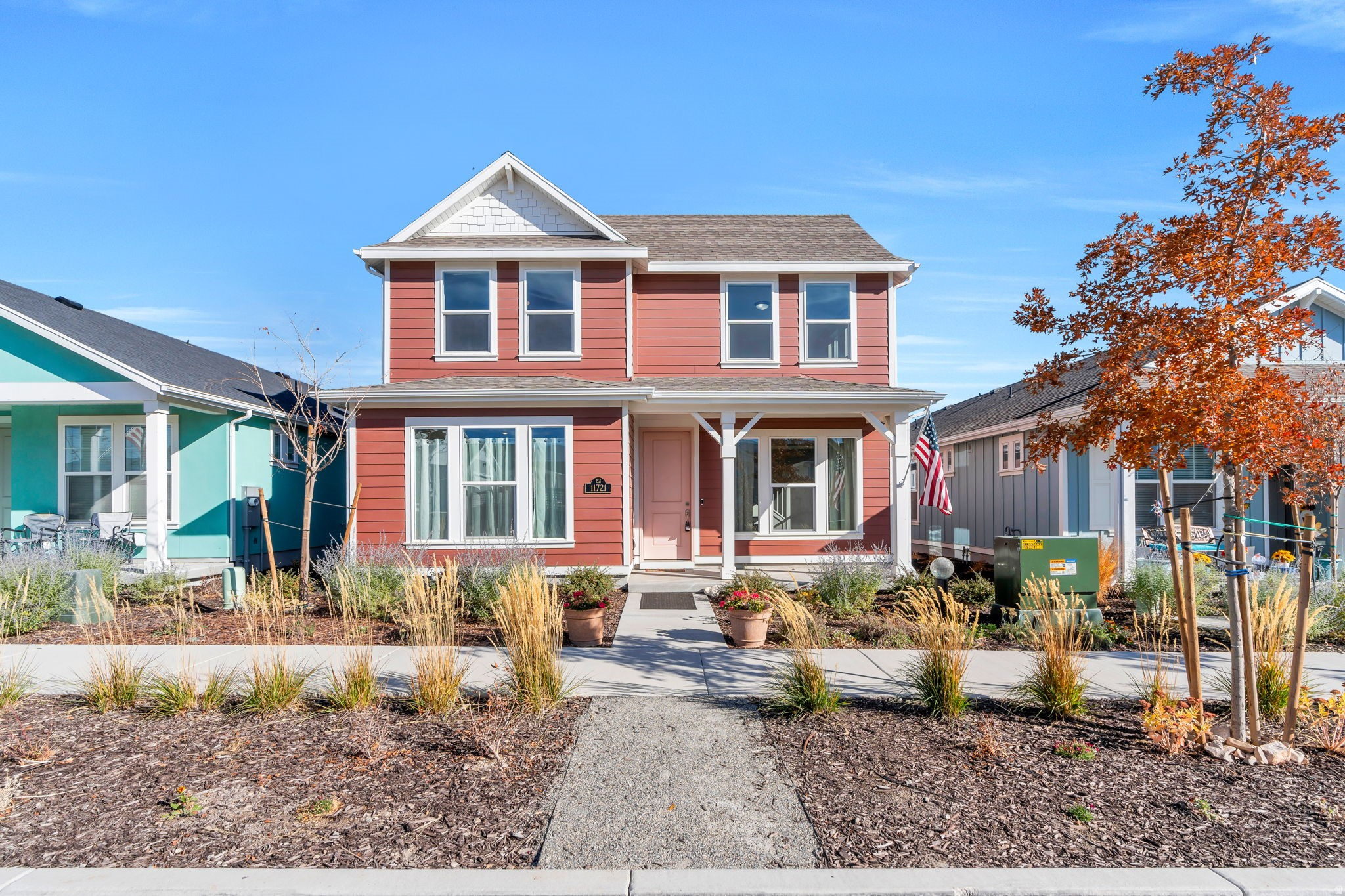 DAYBREAK - Residential