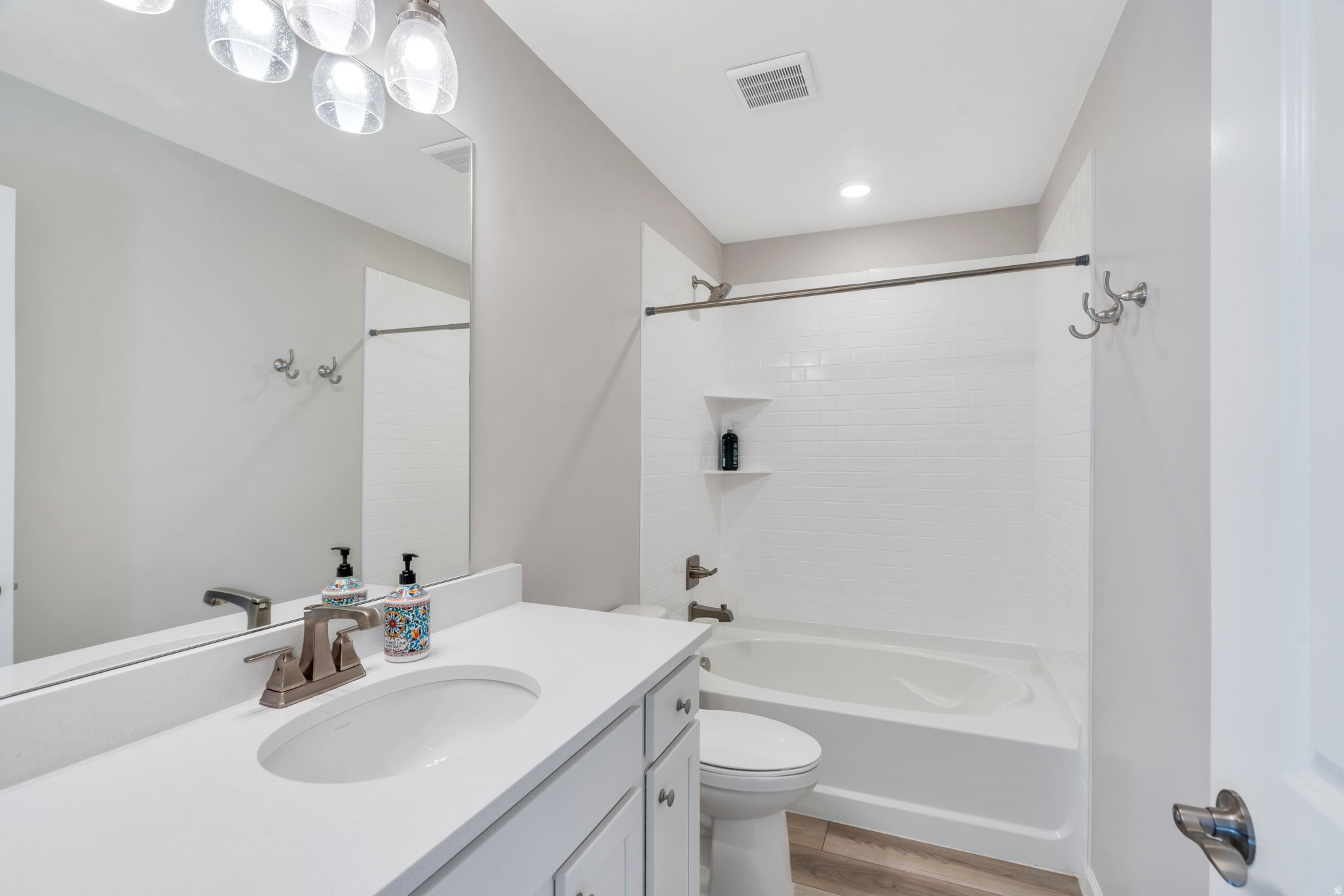 DAYBREAK - Residential