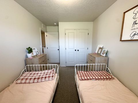 Tiny photo for 672 N 2560 E, Spanish Fork, UT 84660 (MLS # 2141821)