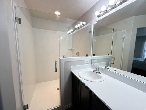 Tiny photo for 672 N 2560 E, Spanish Fork, UT 84660 (MLS # 2141821)