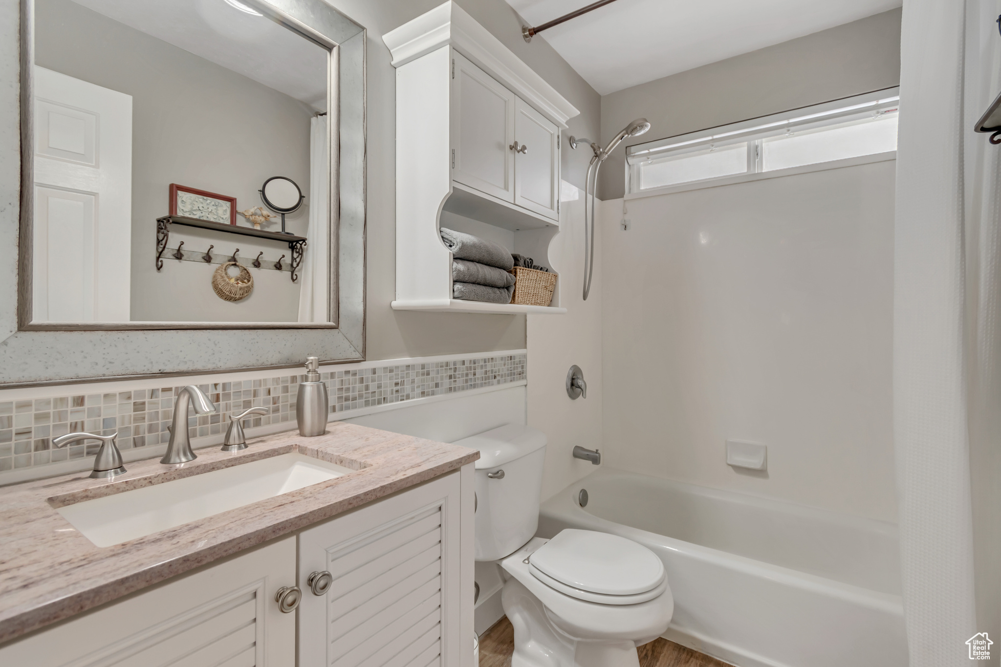 5718 W Silver Rose Cir, Herriman, Utah image 32