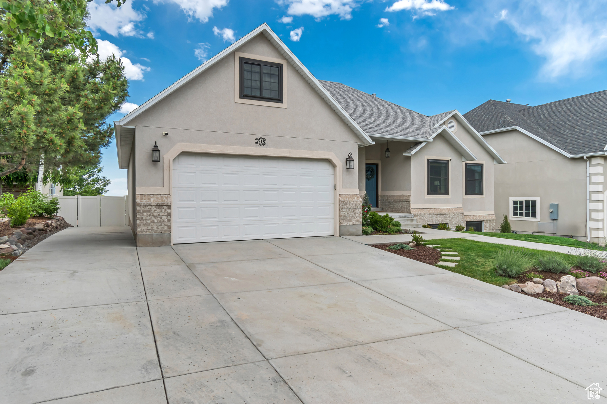 5718 W Silver Rose Cir, Herriman, Utah image 3