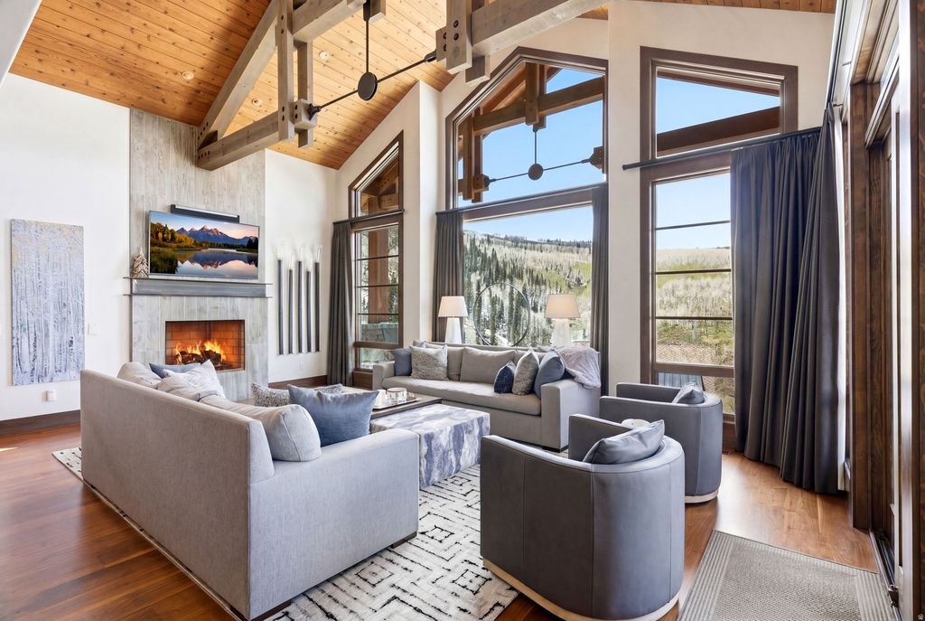 Photo of 14 NAKOMA TER, Park City, UT 84060 (MLS # 2153205)