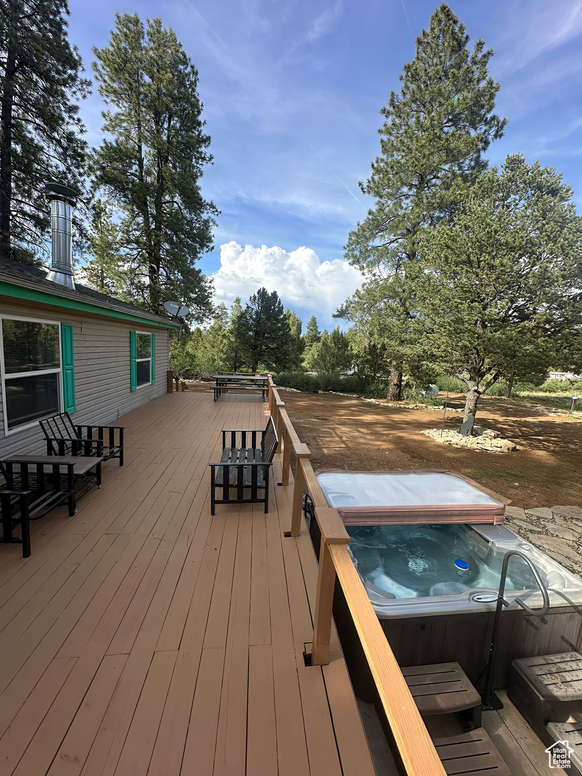 ALL OF LOT 24 AND 25 BLOCK D AMEN PLAT OF LITTLE P - Residential