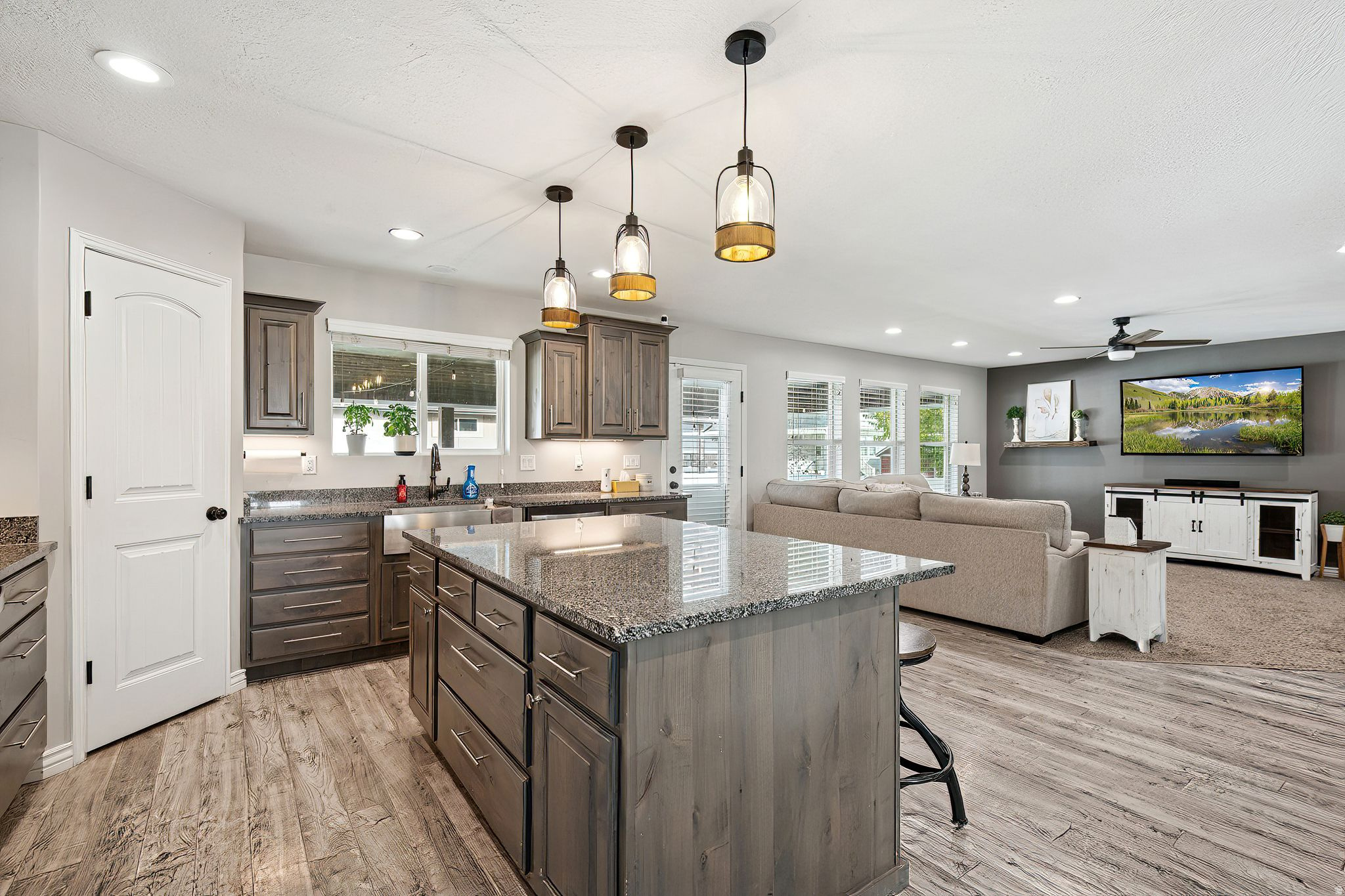 WISE COUNTRY MEADOWS - Residential