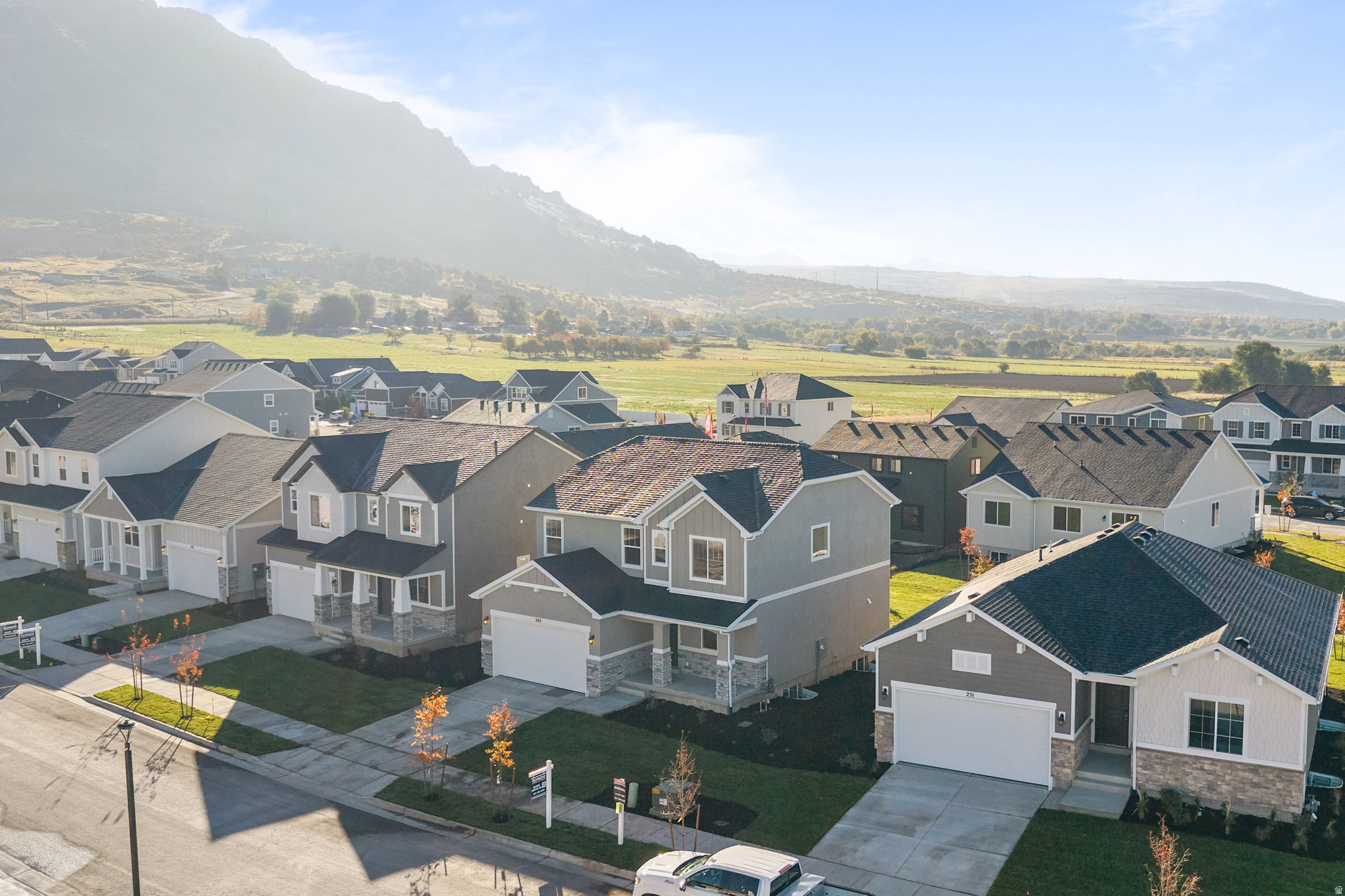 DEER RUN - Residential