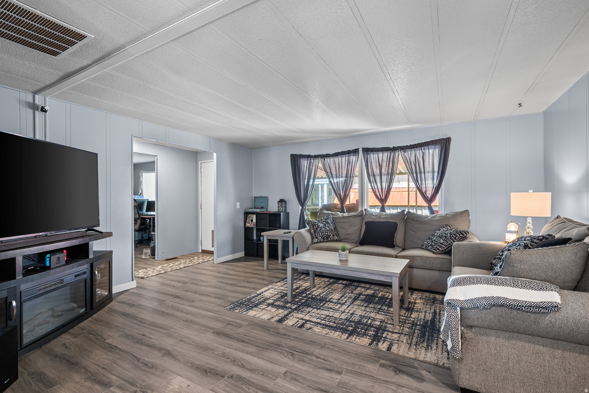 CAMELOT MANUFACTURED HOME COMMUNITY - Residential