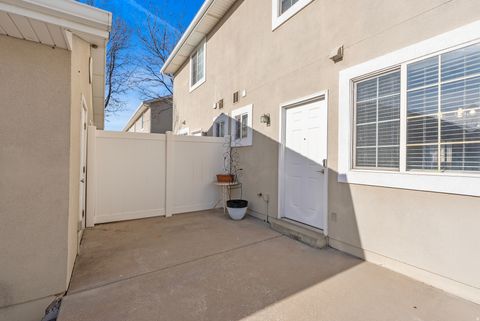 Tiny photo for 1342 E 6125 S, South Ogden, UT 84405 (MLS # 2132927)
