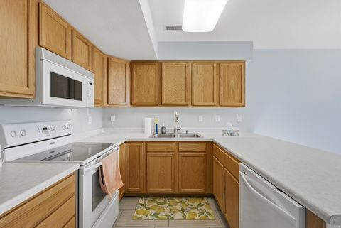 Tiny photo for 1342 E 6125 S, South Ogden, UT 84405 (MLS # 2132927)