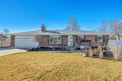 Tiny photo for 4916 S SWASEY CT W, Taylorsville, UT 84129 (MLS # 2143031)