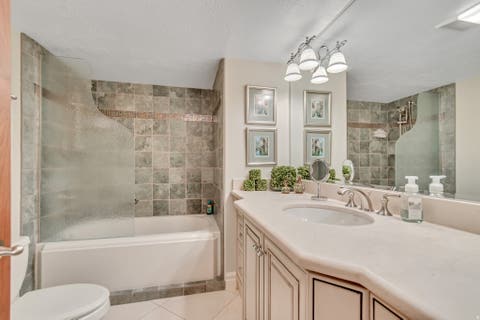 Tiny photo for 875 S DONNER WAY #1401, Salt Lake City, UT 84108 (MLS # 2165327)