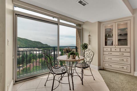 Tiny photo for 875 S DONNER WAY #1401, Salt Lake City, UT 84108 (MLS # 2165327)