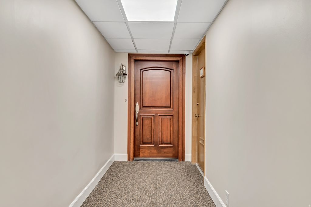 Photo of 875 S DONNER WAY #1401, Salt Lake City, UT 84108 (MLS # 2165327)