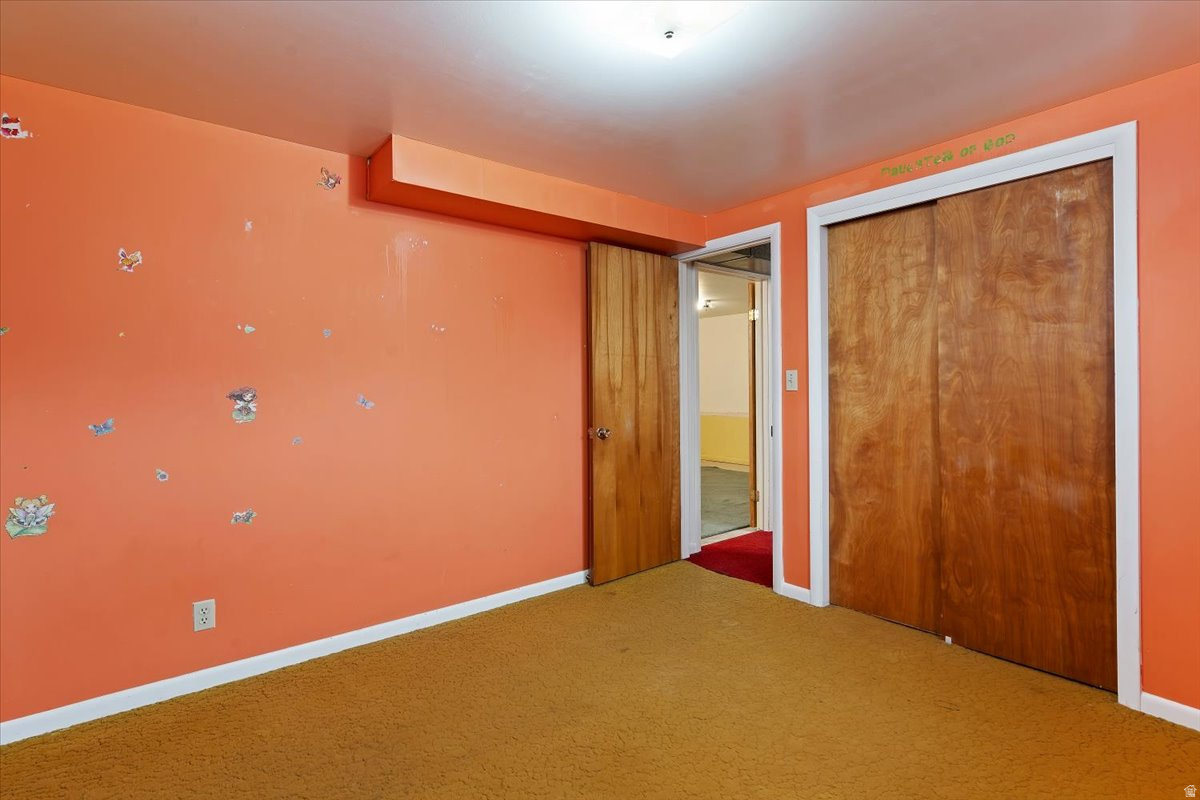 IMPERIAL ESTATES - Residential