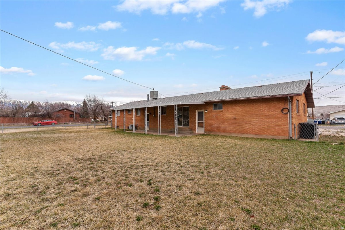 IMPERIAL ESTATES - Residential