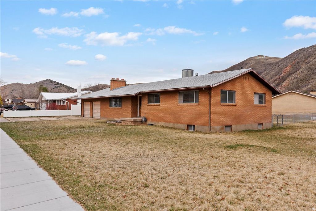 Photo of 300 E 100 ST S, Morgan, UT 84050 (MLS # 2145427)