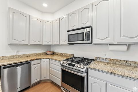 Tiny photo for 5159 W 11000 N, Highland, UT 84003 (MLS # 2101246)