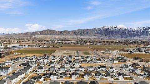 Tiny photo for 852 N 930 W, Tremonton, UT 84337 (MLS # 2138053)