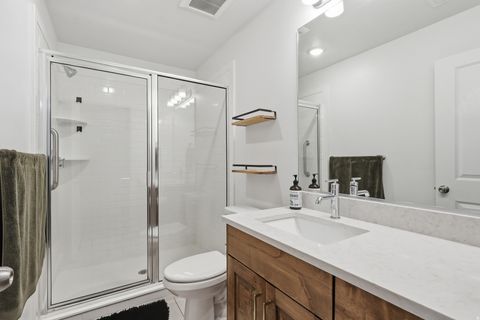 Tiny photo for 852 N 930 W, Tremonton, UT 84337 (MLS # 2138053)