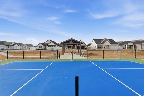 Tiny photo for 852 N 930 W, Tremonton, UT 84337 (MLS # 2138053)