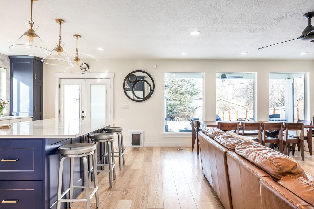 Photo of 1800 S YUMA ST, Salt Lake City, UT 84108 (MLS # 2139029)