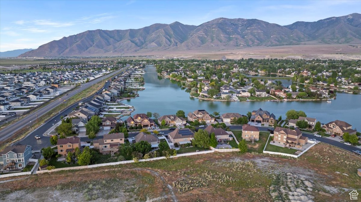 LAKESIDE SUBDIVISION - Residential