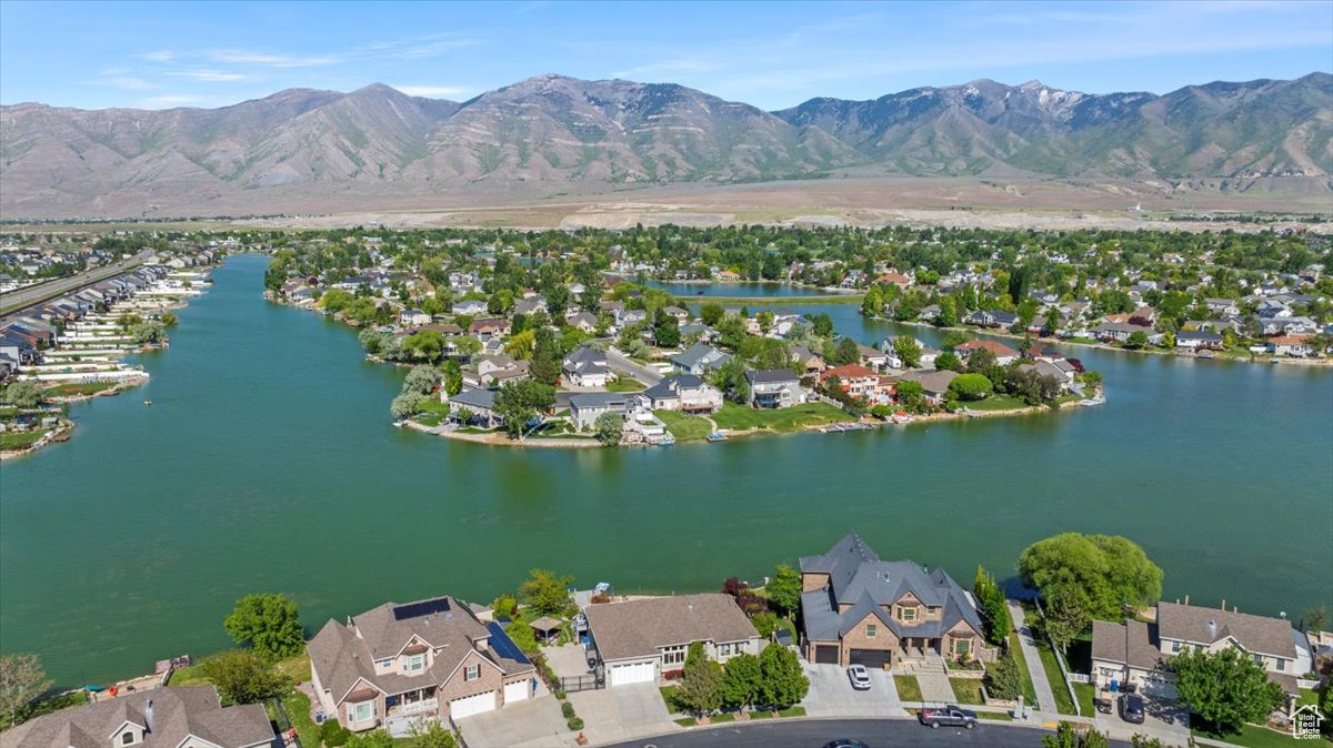 LAKESIDE SUBDIVISION - Residential