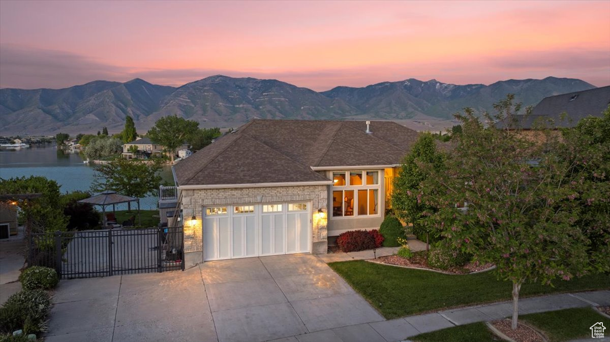 LAKESIDE SUBDIVISION - Residential