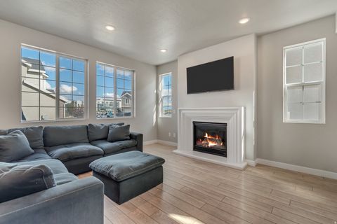 Tiny photo for 2380 N 3370 W, Lehi, UT 84048 (MLS # 2151094)