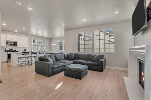 Tiny photo for 2380 N 3370 W, Lehi, UT 84048 (MLS # 2151094)