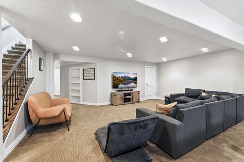 Tiny photo for 799 S RICE RD, Farmington, UT 84025 (MLS # 2134898)