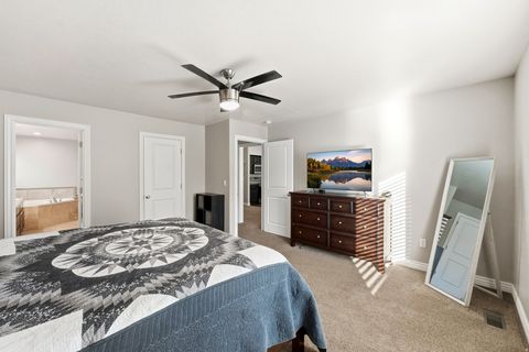Tiny photo for 799 S RICE RD, Farmington, UT 84025 (MLS # 2134898)