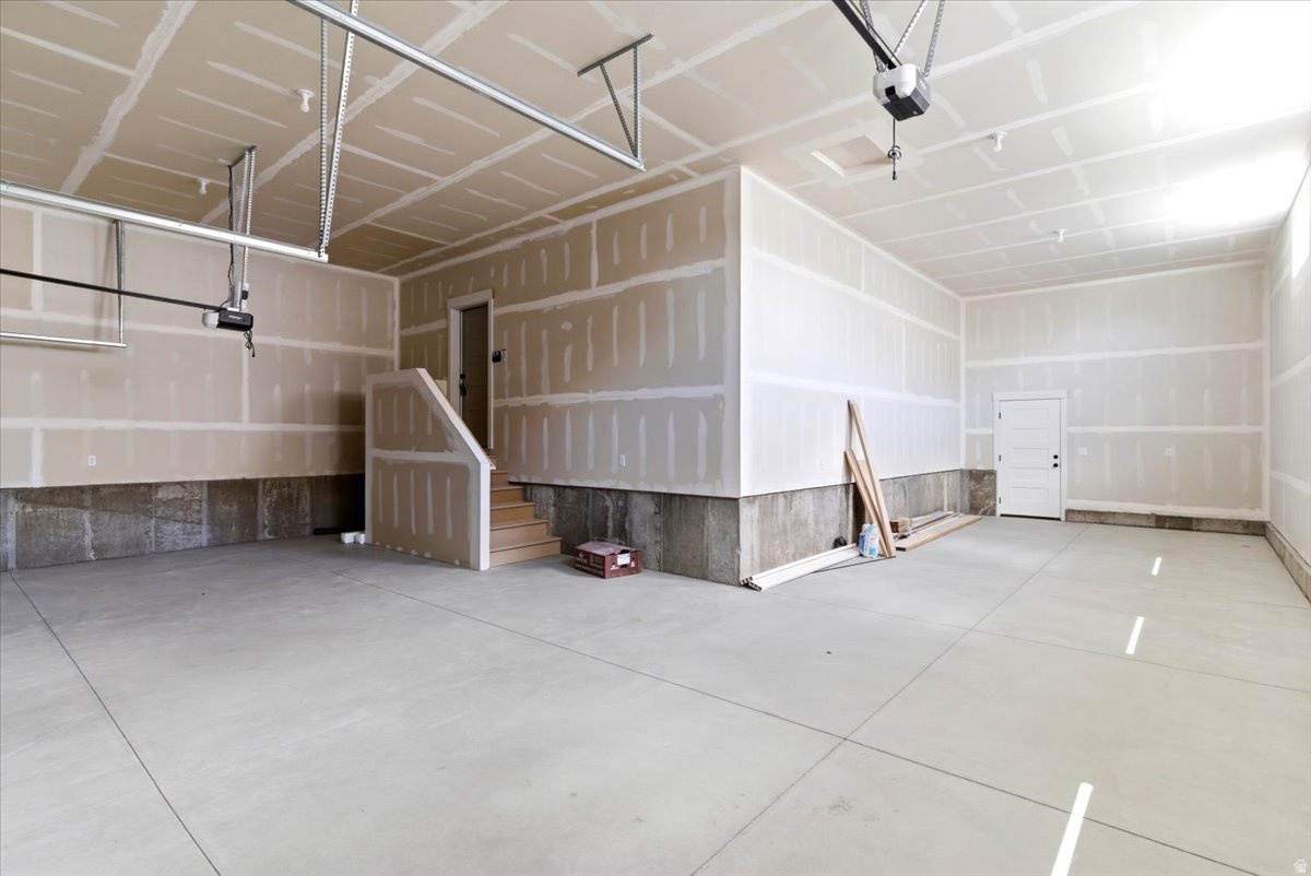 SUNVIEW ESTATES - Residential