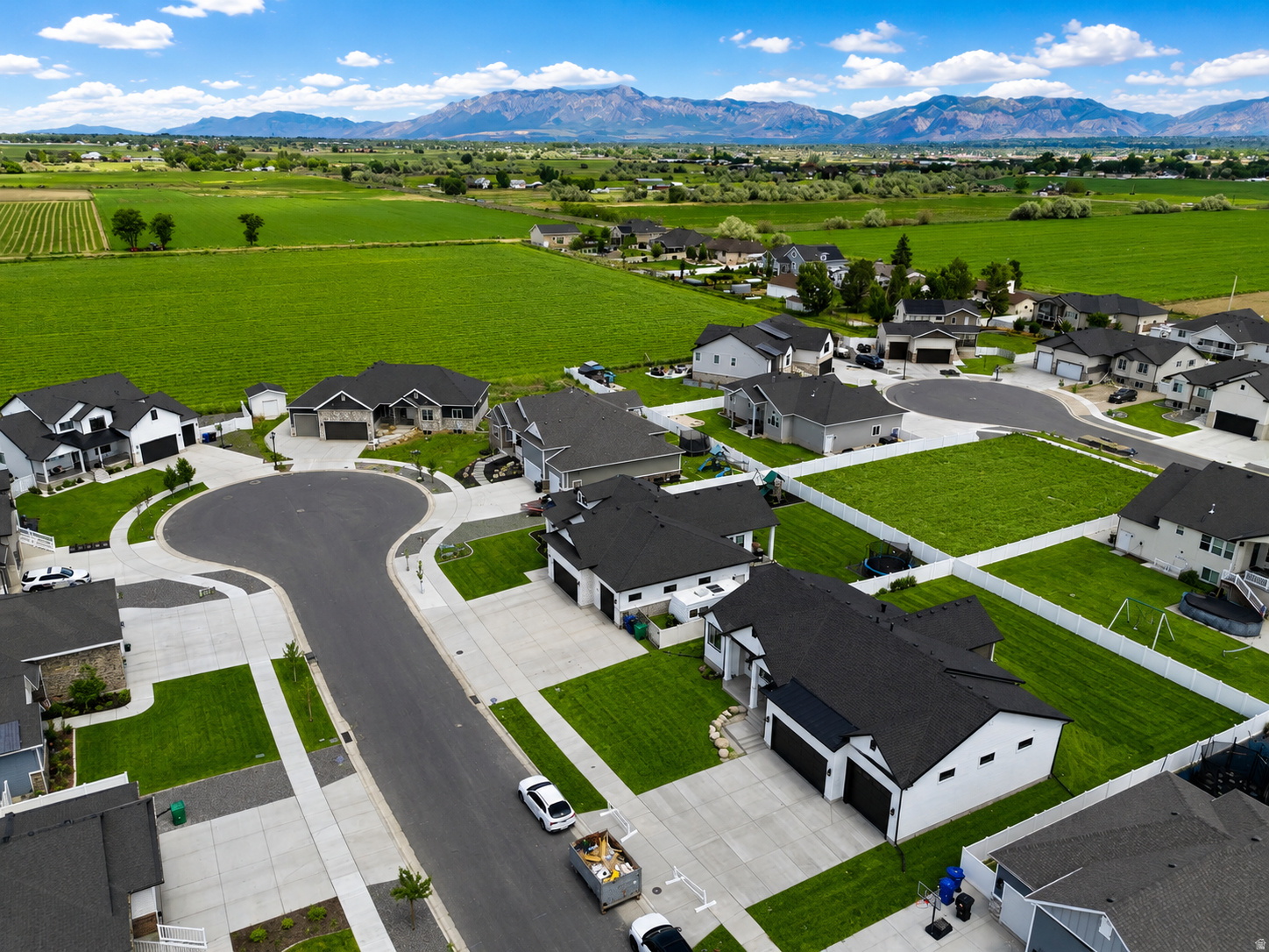 SUNVIEW ESTATES - Residential