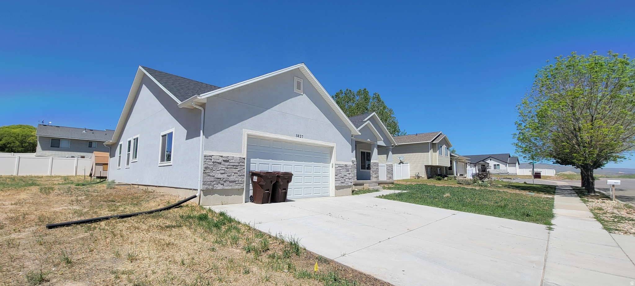WHITE HILLS - Residential