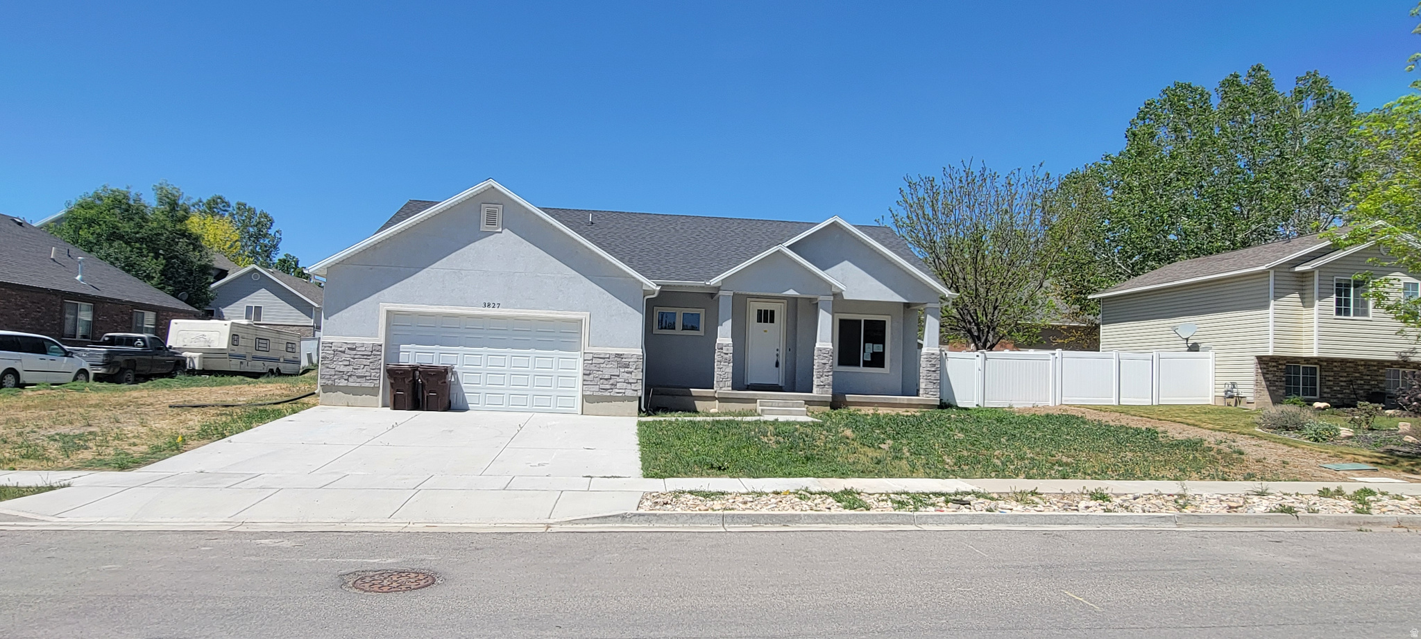 WHITE HILLS - Residential