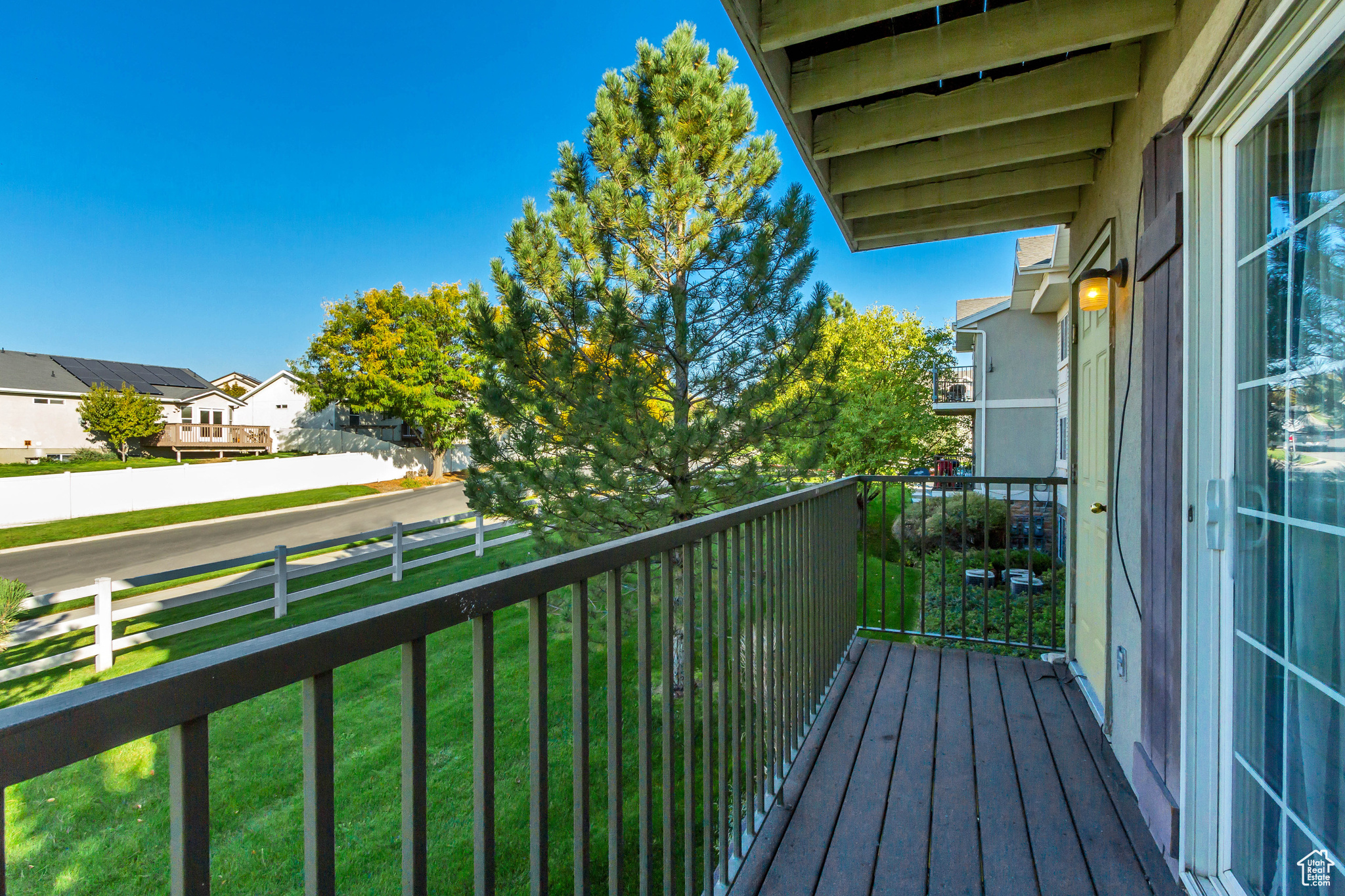 2093 N Morning Star Dr, Saratoga Springs, Utah image 2