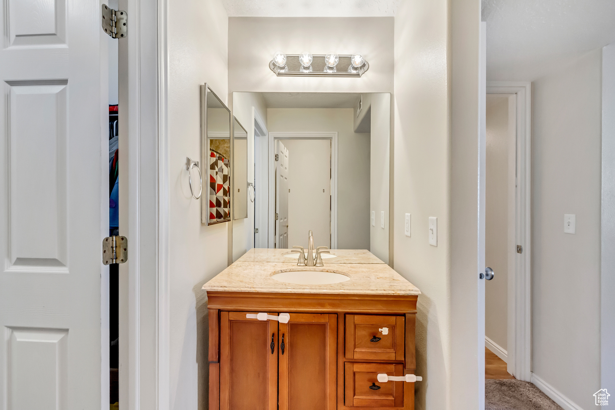 2093 N Morning Star Dr, Saratoga Springs, Utah image 12