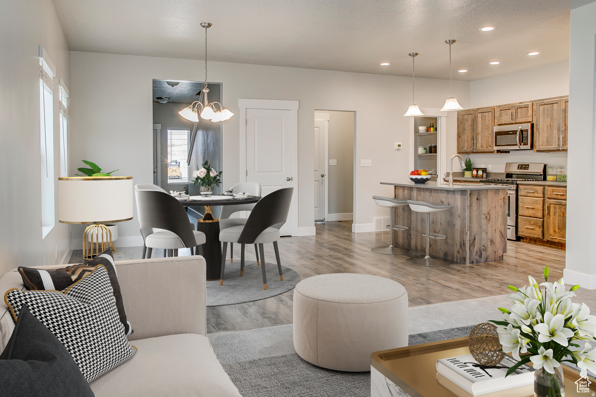 THE HILLS - Residential