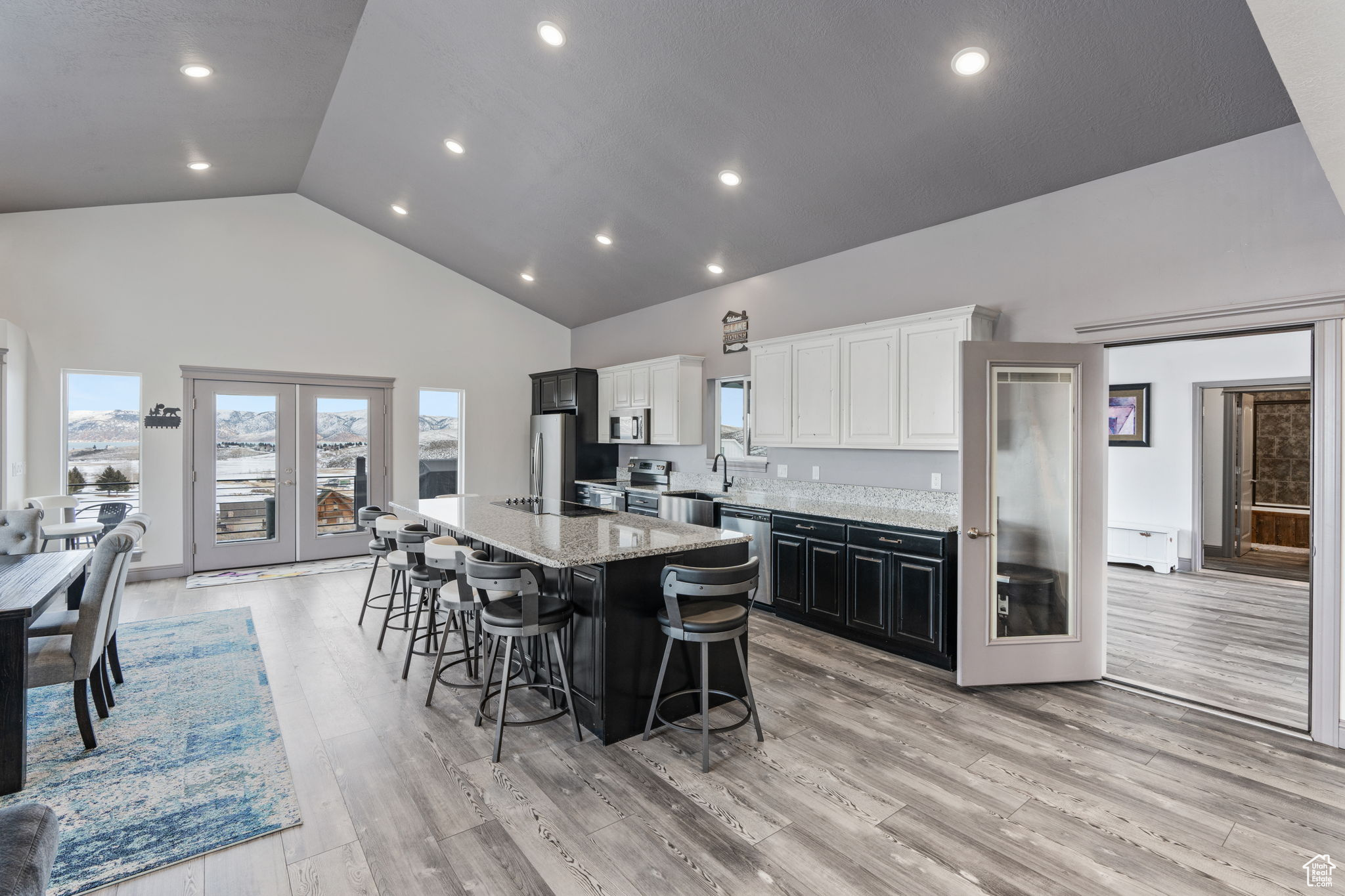 2923 S Country Club Way #46, Garden City, Utah image 27