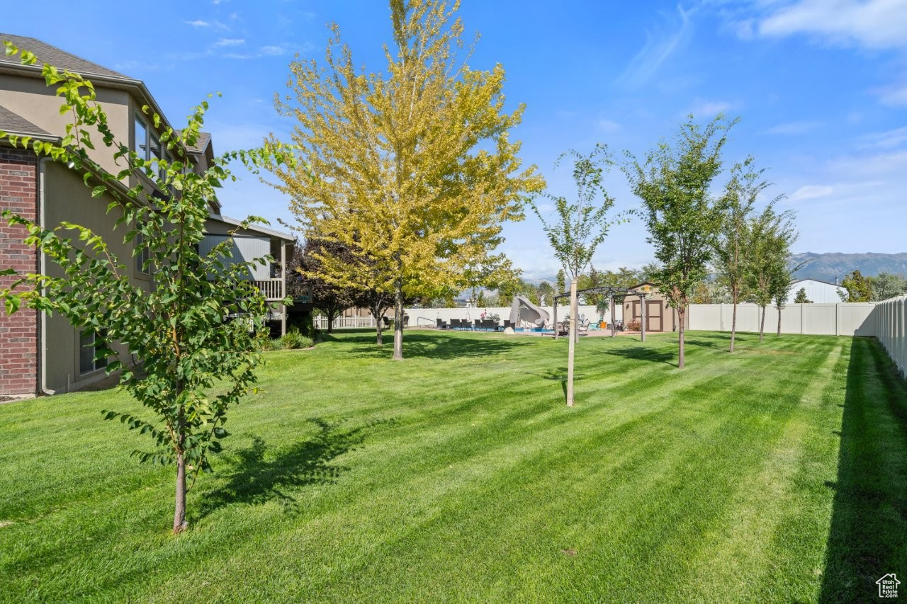 JONI ACRES - Residential