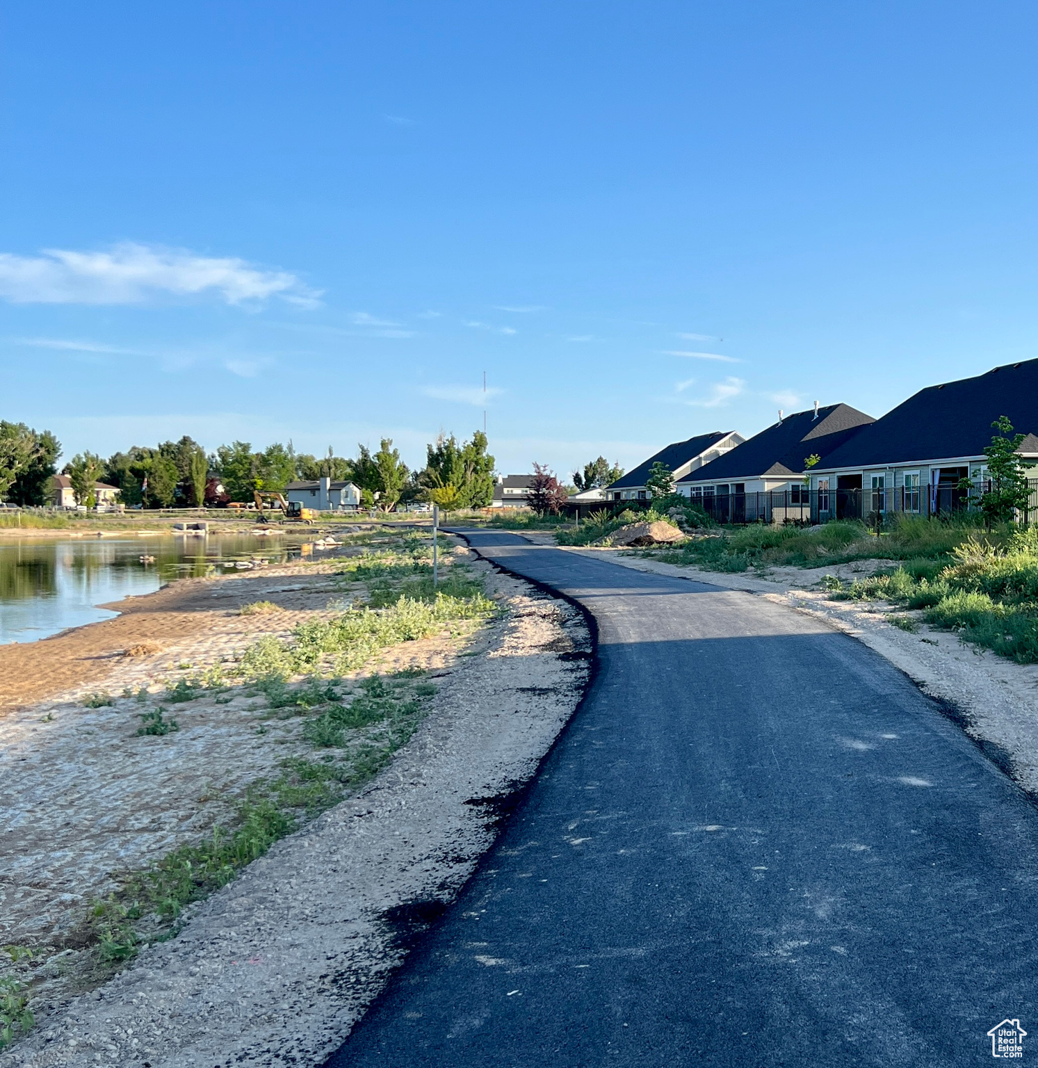 JONI ACRES - Residential