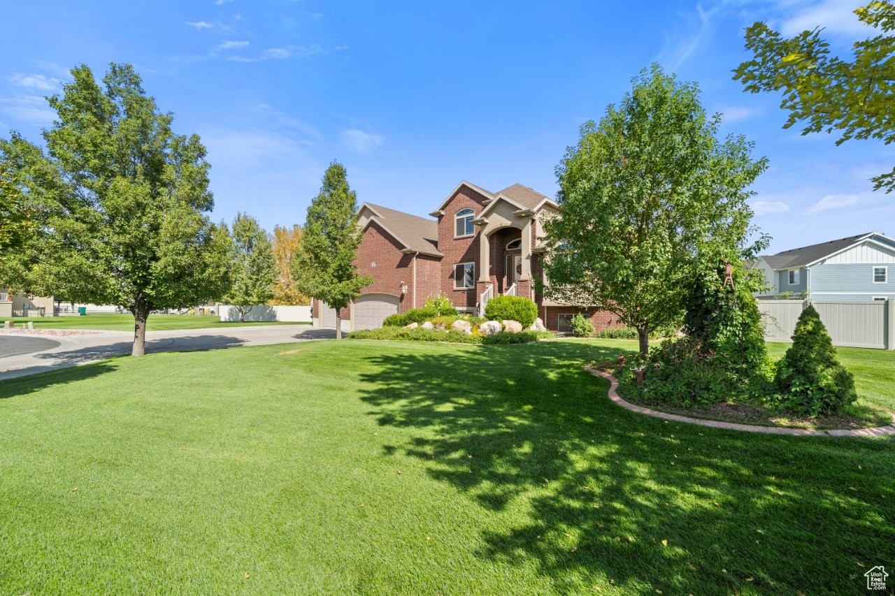 JONI ACRES - Residential