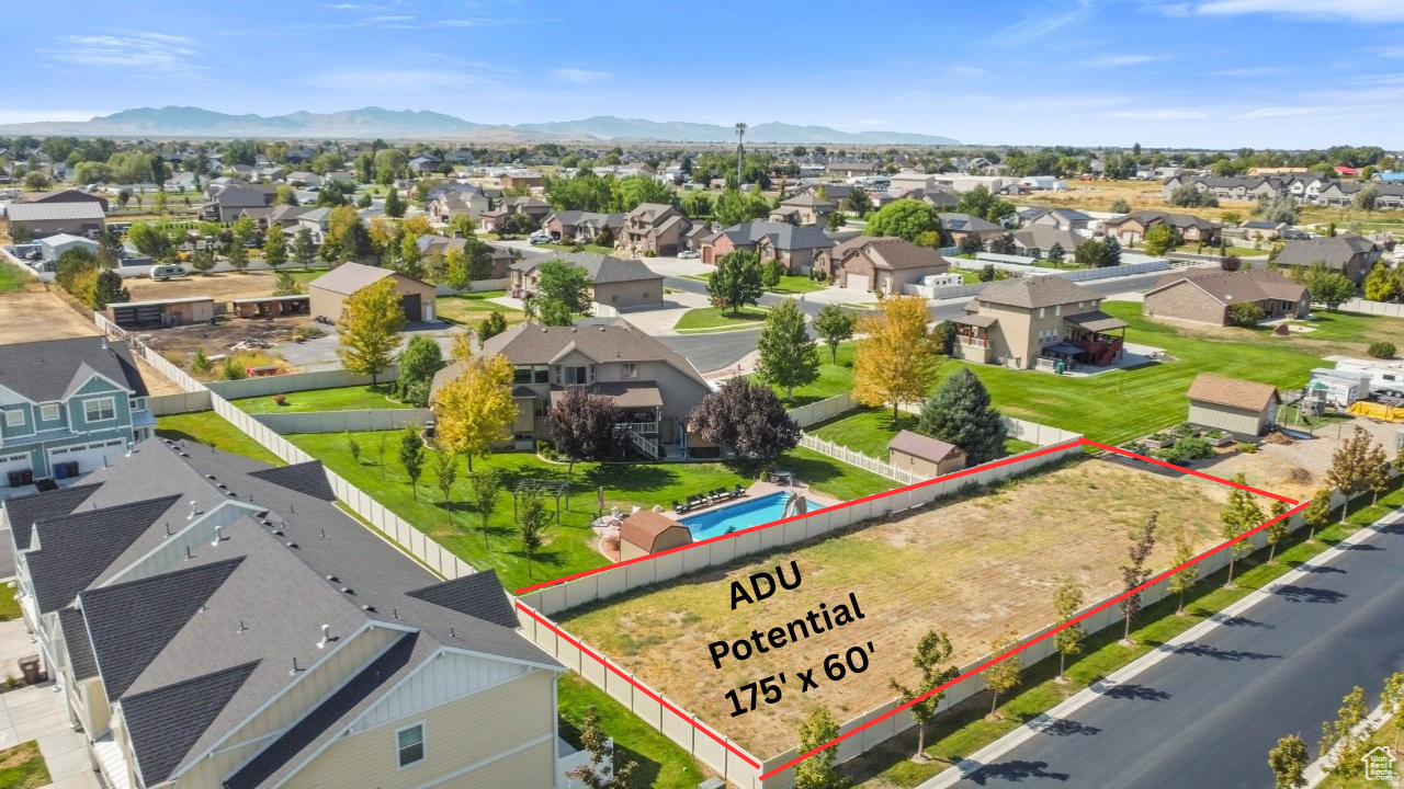 JONI ACRES - Residential