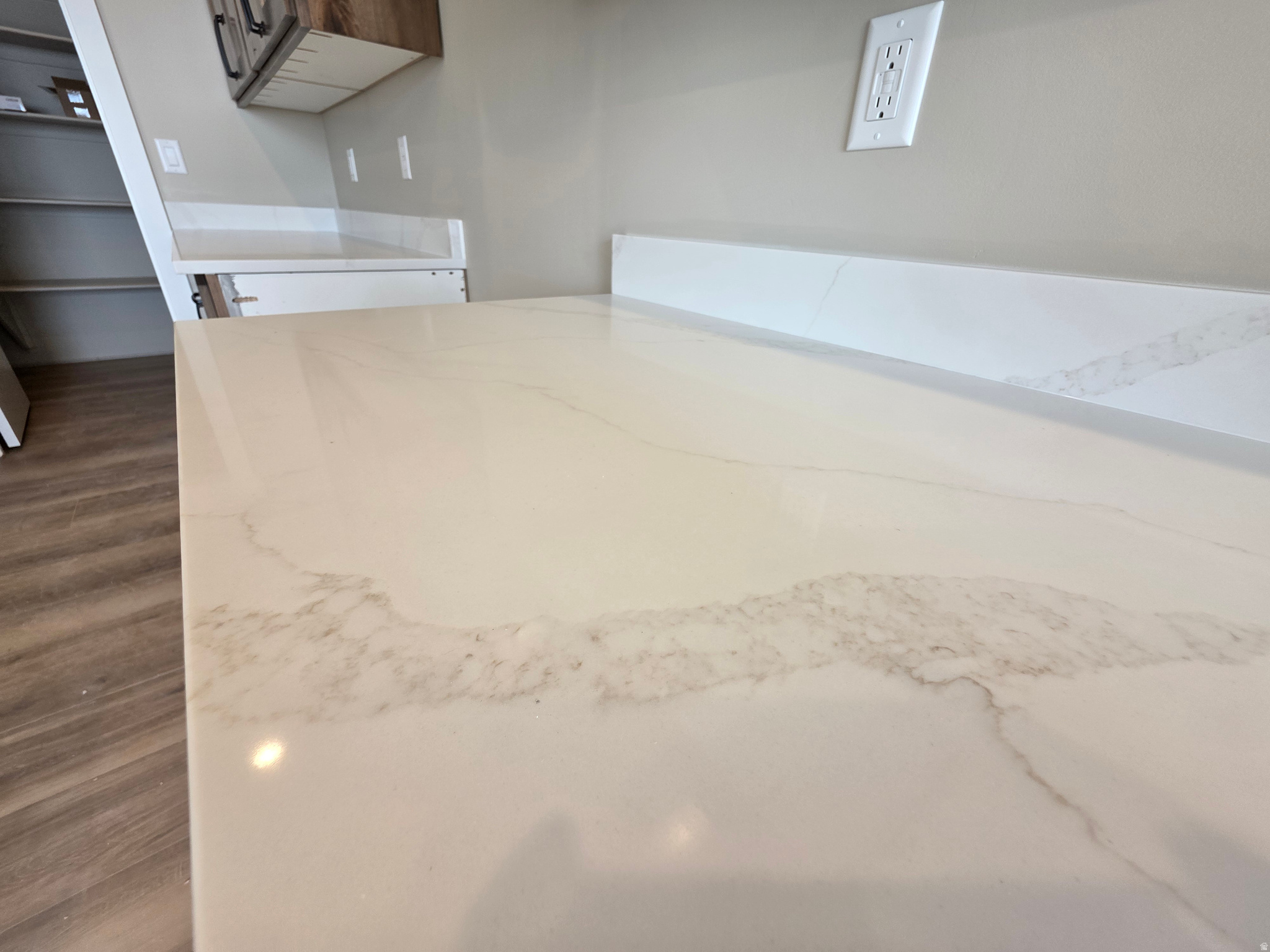 ESTATES AT RIVERVIEW - Residential