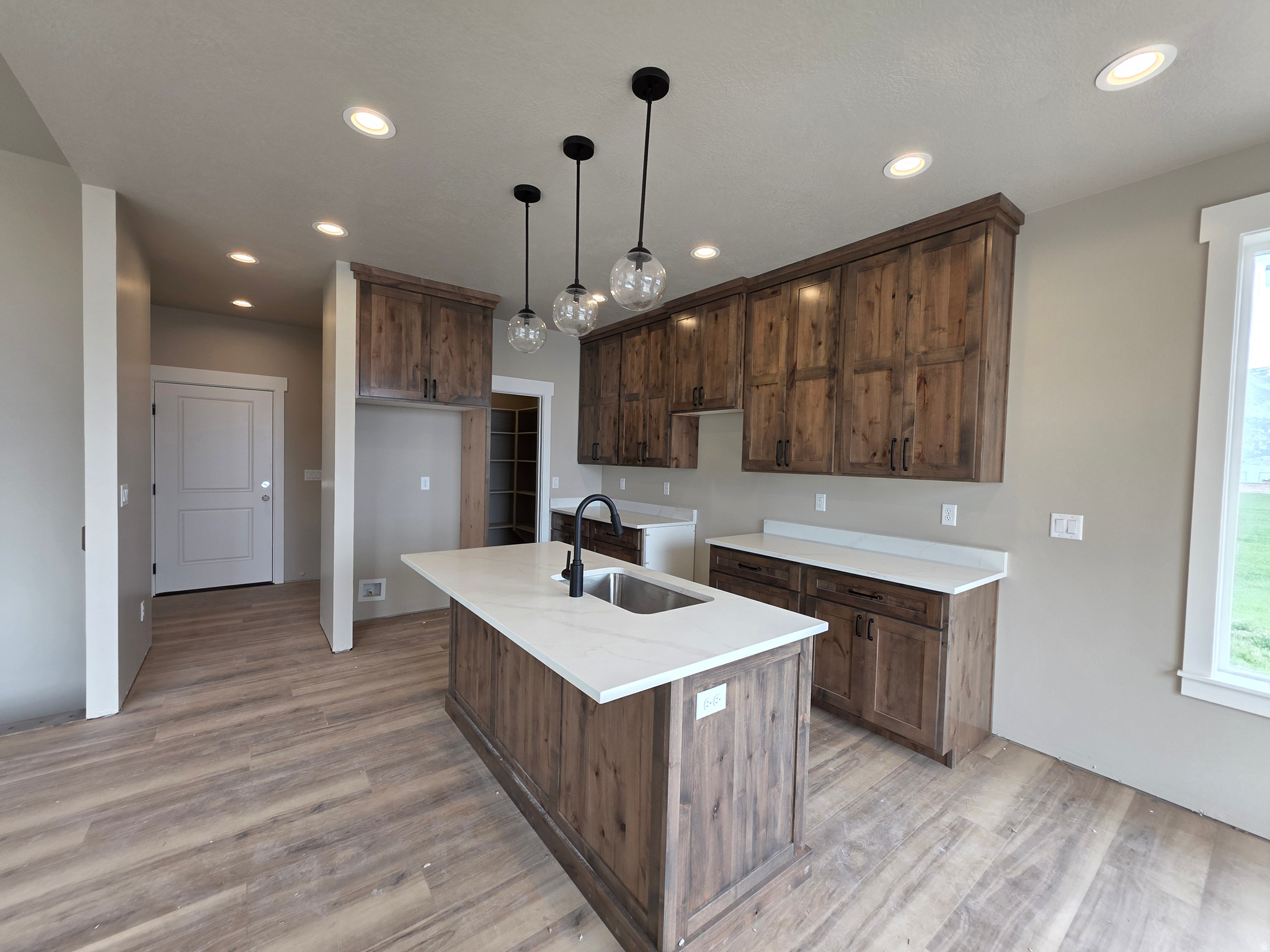 ESTATES AT RIVERVIEW - Residential