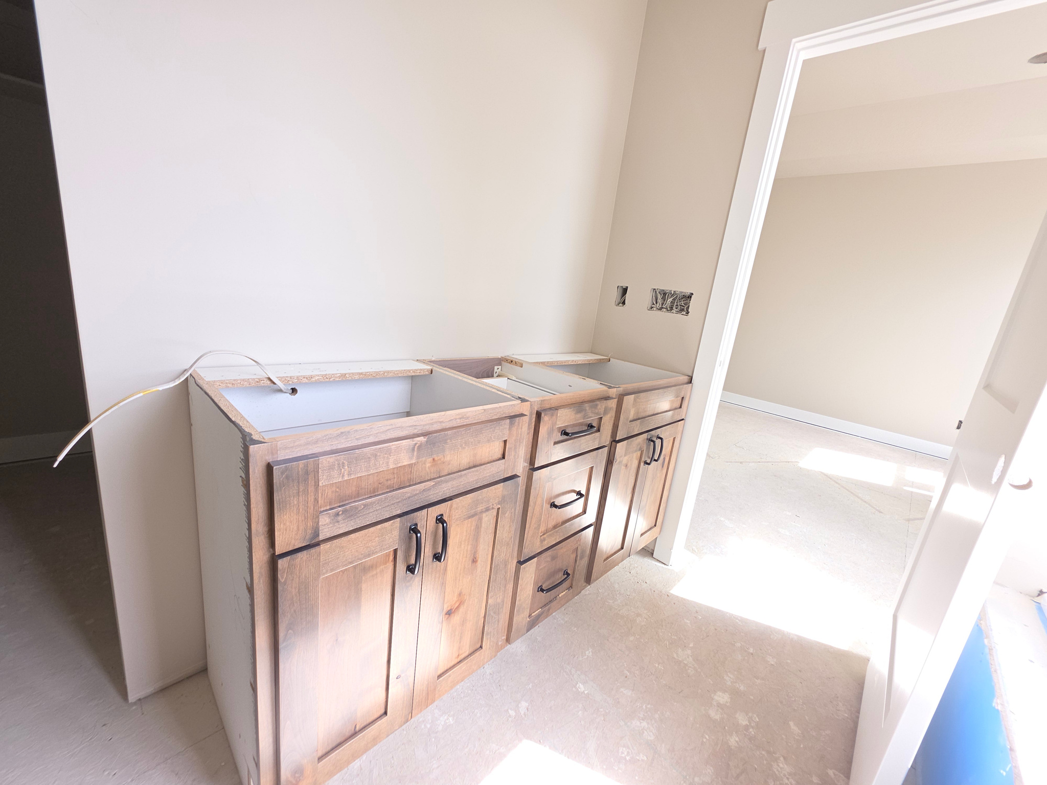 ESTATES AT RIVERVIEW - Residential