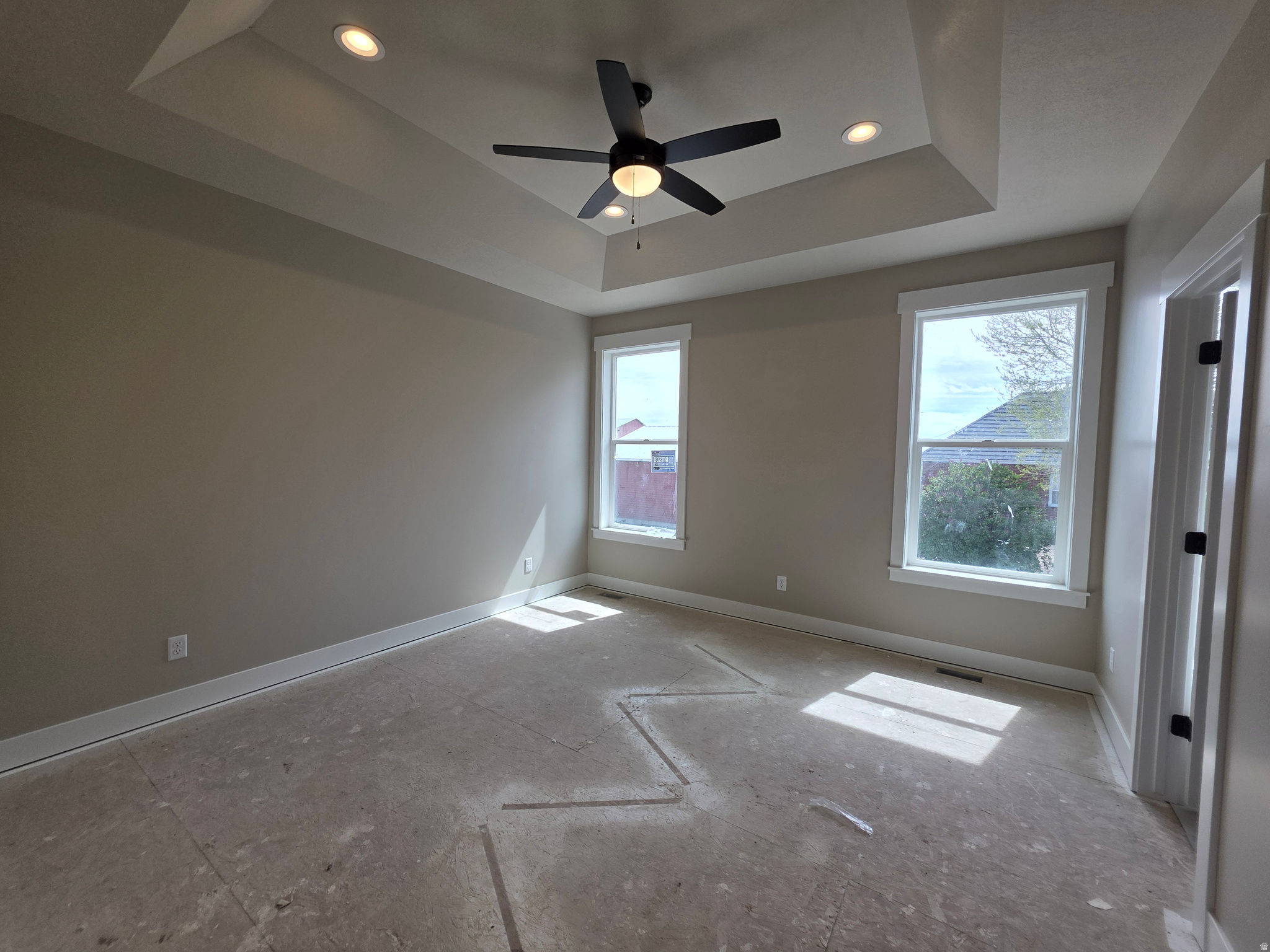 ESTATES AT RIVERVIEW - Residential